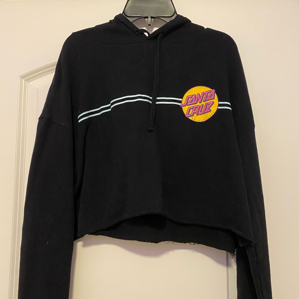 cropped sweatshirt